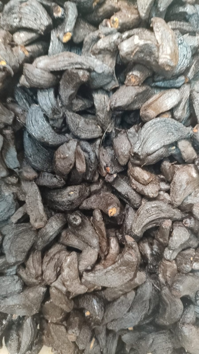 Чеснок чёрный (очищенный, ферментированный) 70 гр